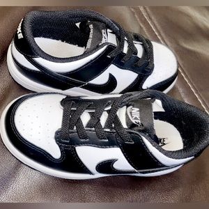 Toddler Nike dunks 9c